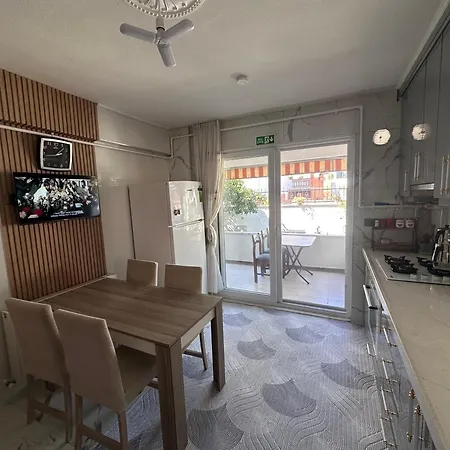 Detached 3 1 House - 10 Minutes To The Sea Apartmán *