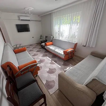 Apartment Detached 3 1 House - 10 Minutes To The Sea